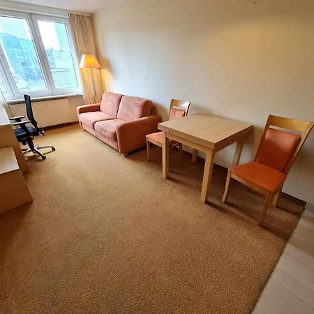 10q - Z6 604 Appartement